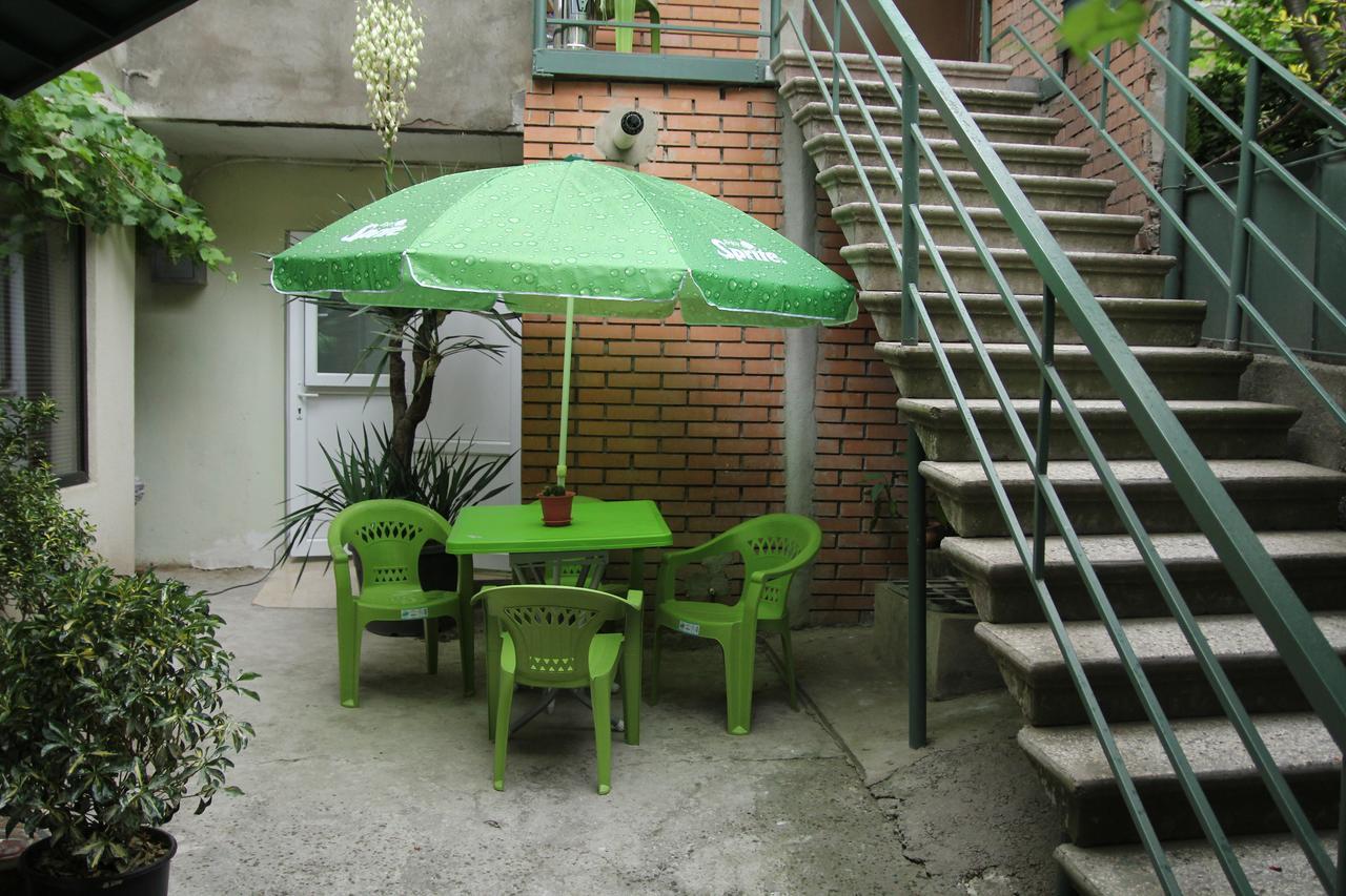 Guesthouse Different Tbilisi Exteriér fotografie