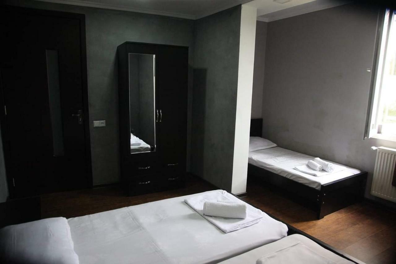 Guesthouse Different Tbilisi Exteriér fotografie